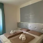 Pifferi Hotel apartamentowy