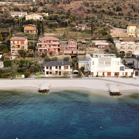 Pifferi Aparthotel 3*