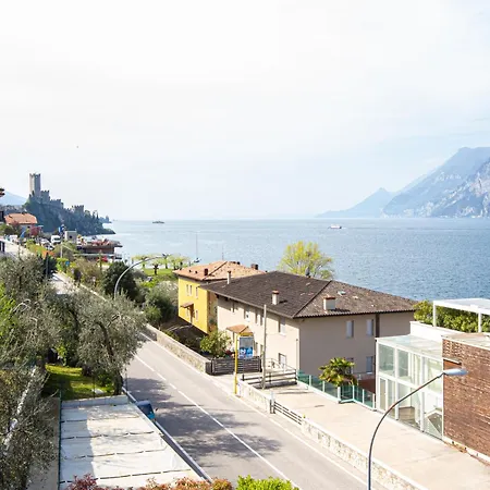 Aparthotel Pifferi Malcesine